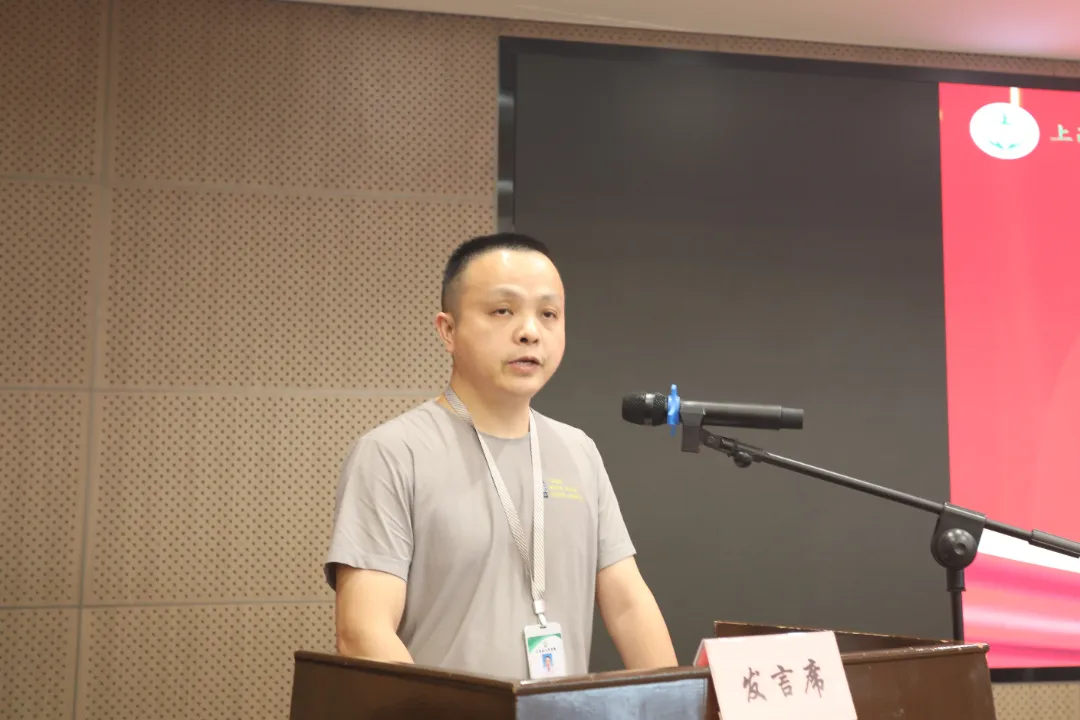 代表晏硕栋.JPG